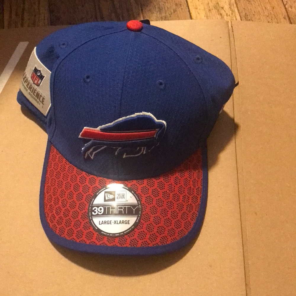 New Era cap for men. NFL . Large- X Large